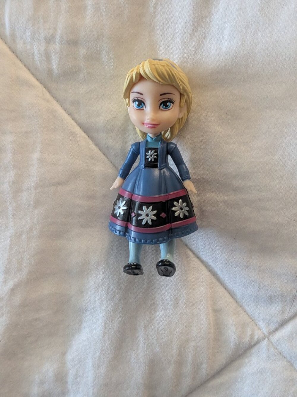 7 Collectible Disney Mini Toddler Dolls Princess - Posable Figures - Picture 7 of 7